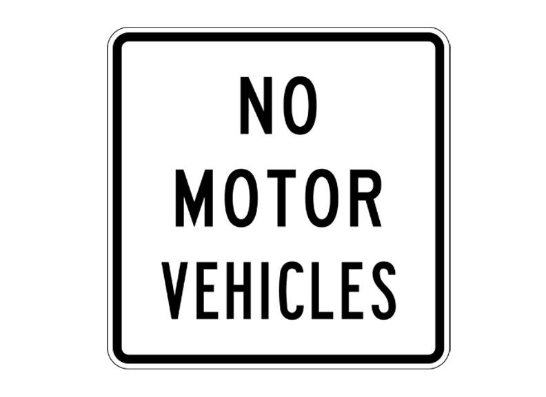 R5-3 No Motor Vehicles Text
